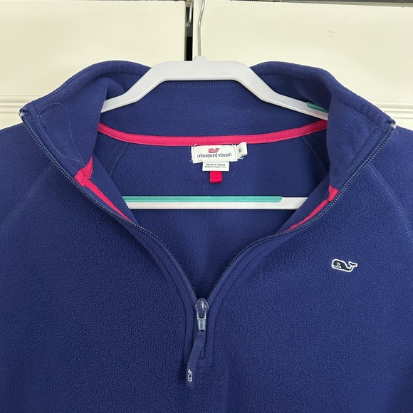 Women’s Vineyard Vines Fleece - Picture 6 of 8